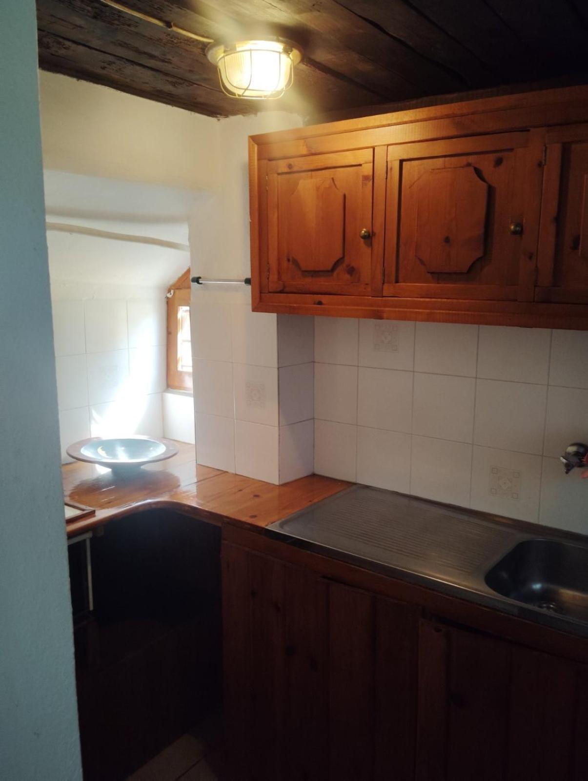 Guesthouse Apanemia Afissos Bagian luar foto